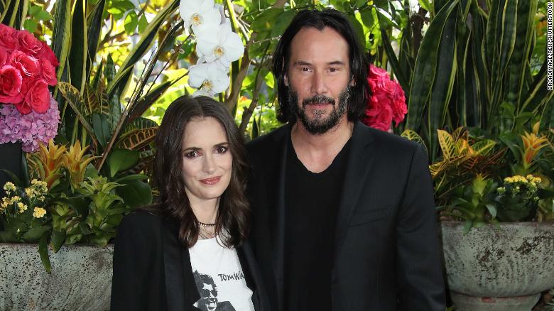 Keanu Reeves got married during 'Dracula'